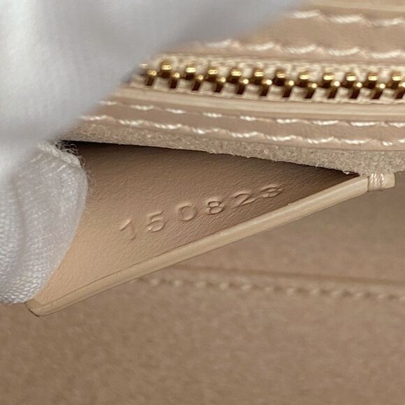 Balmain BBuzz 23 Top-Handle Bag in Leather - Picture 15 of 15